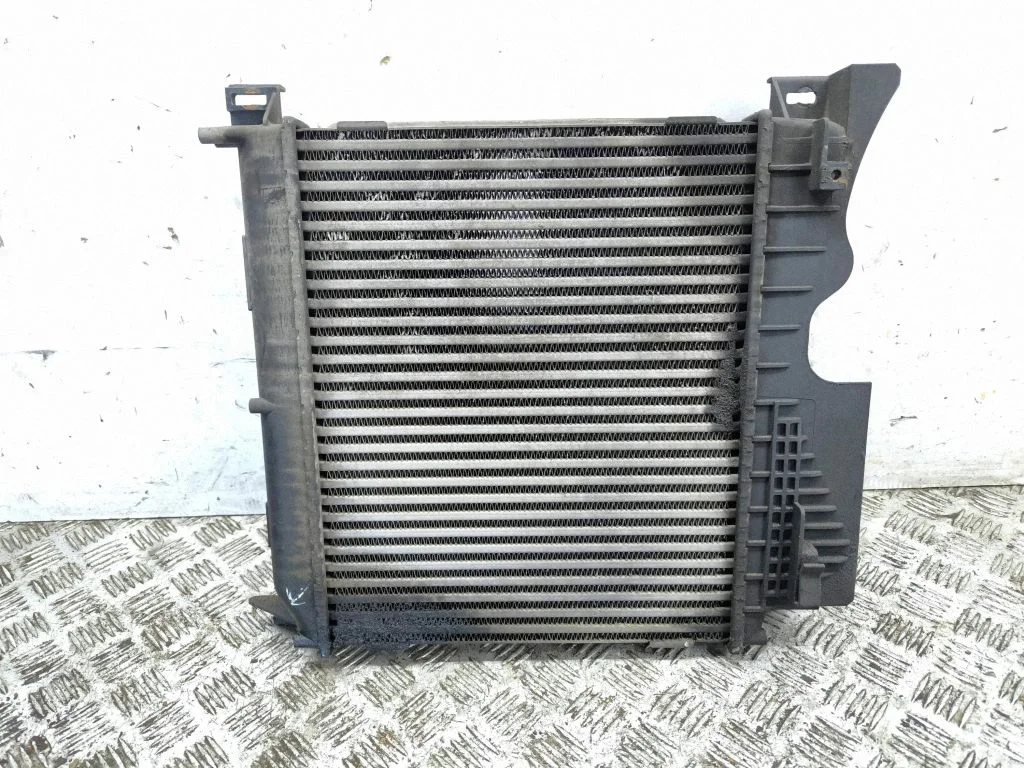 Intercooler radiator 878004U