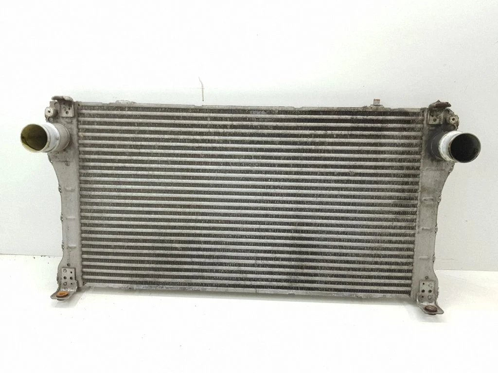 Starpdzesētāja (interkūlera) radiators JD1271003262