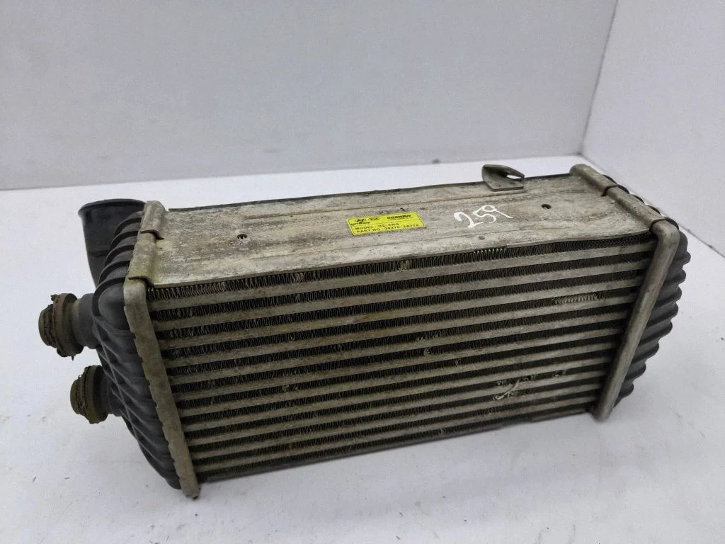 Starpdzesētāja (interkūlera) radiators 282702A770