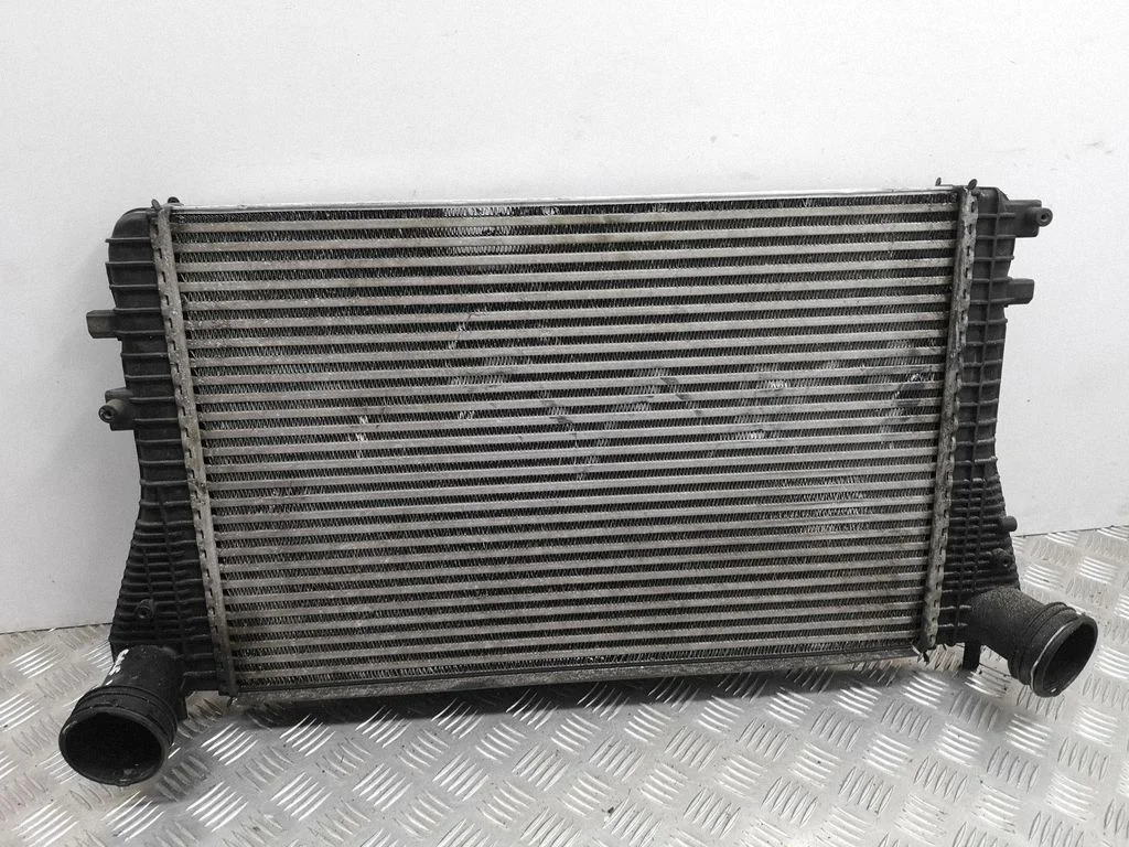 Starpdzesētāja (interkūlera) radiators 22564