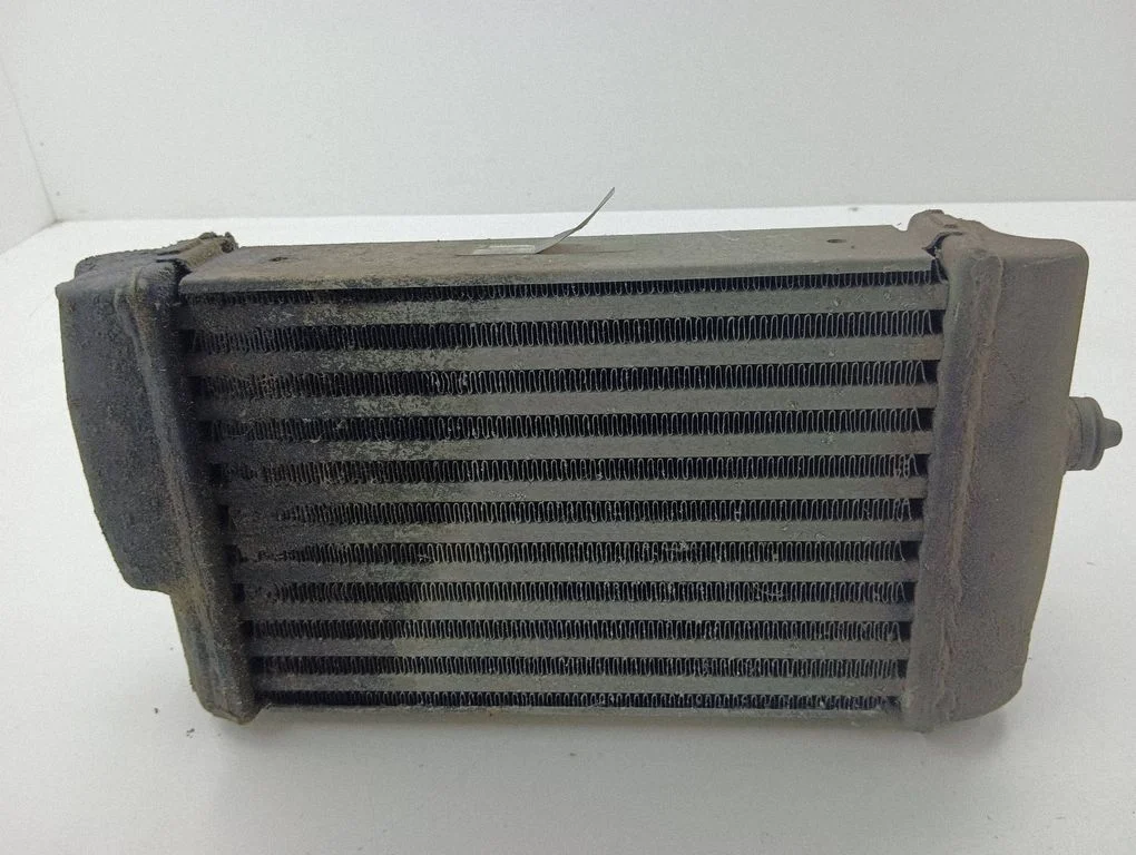 Vahejahuti radiaator IA1072868503A