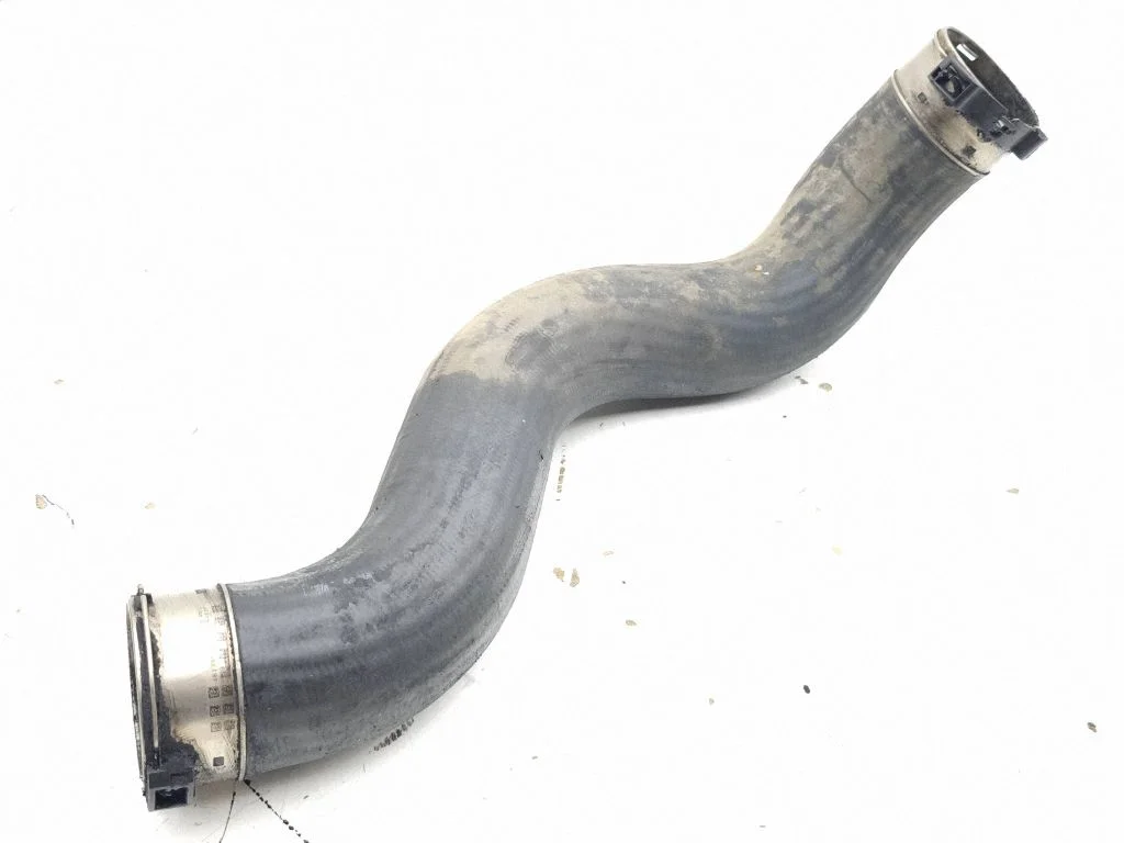 Intercooler hose/pipe A2465281182