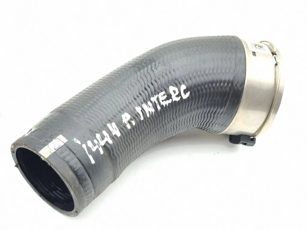 Intercooler hose/pipe 31657738