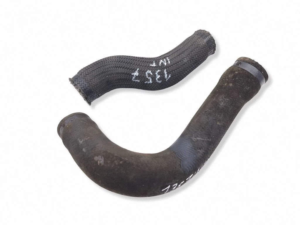 Intercooler hose/pipe