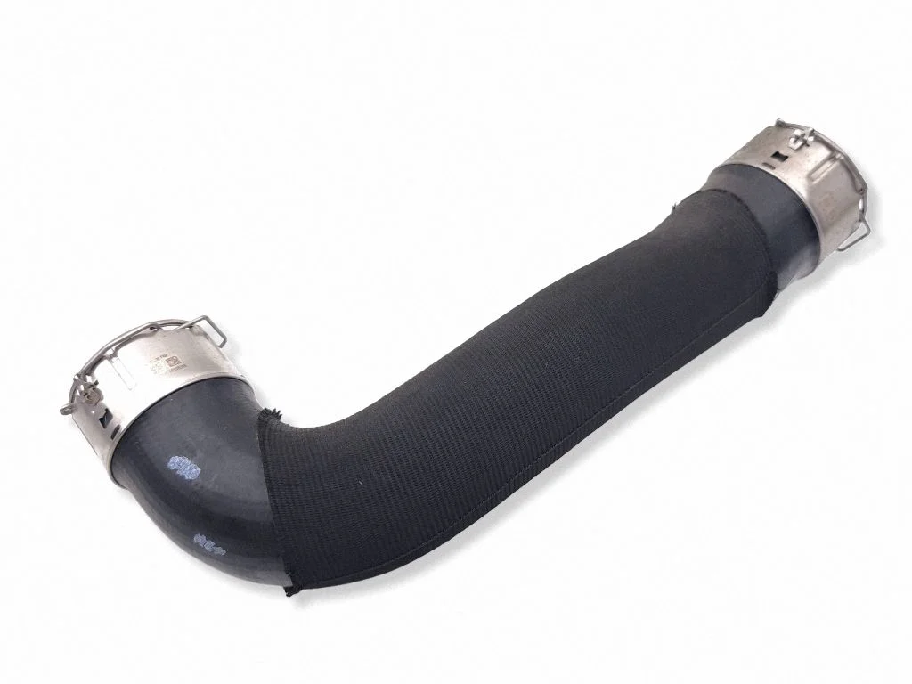 Intercooler hose/pipe 28056396