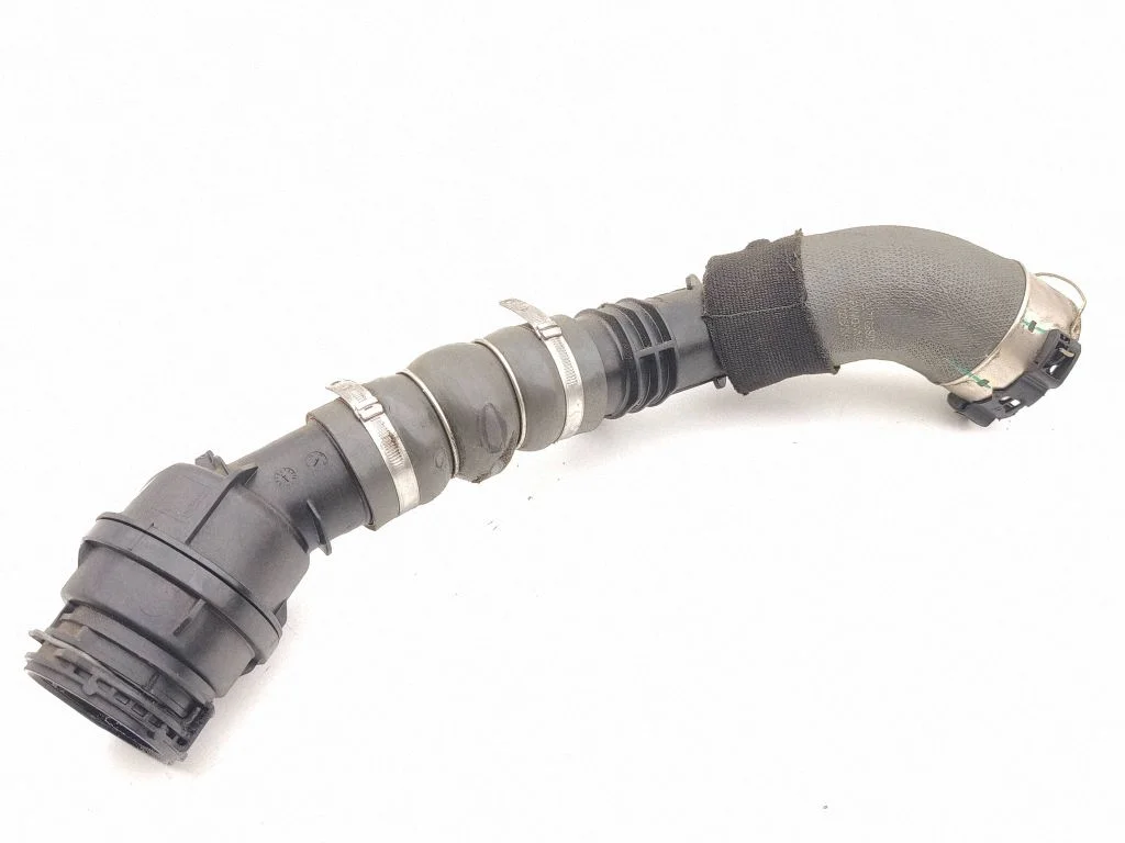 Intercooler hose/pipe