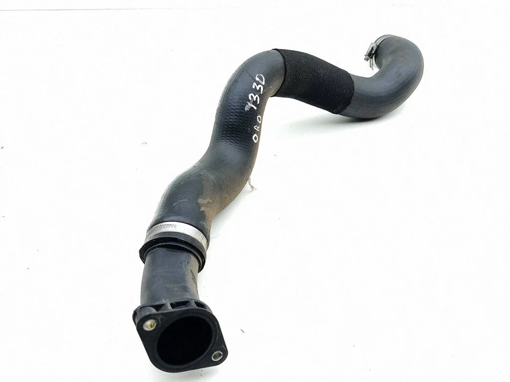 Intercooler hose/pipe 1367074S00