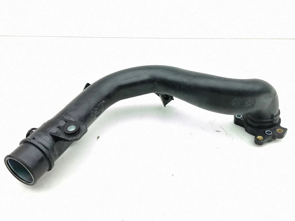 Intercooler hose/pipe 30503083