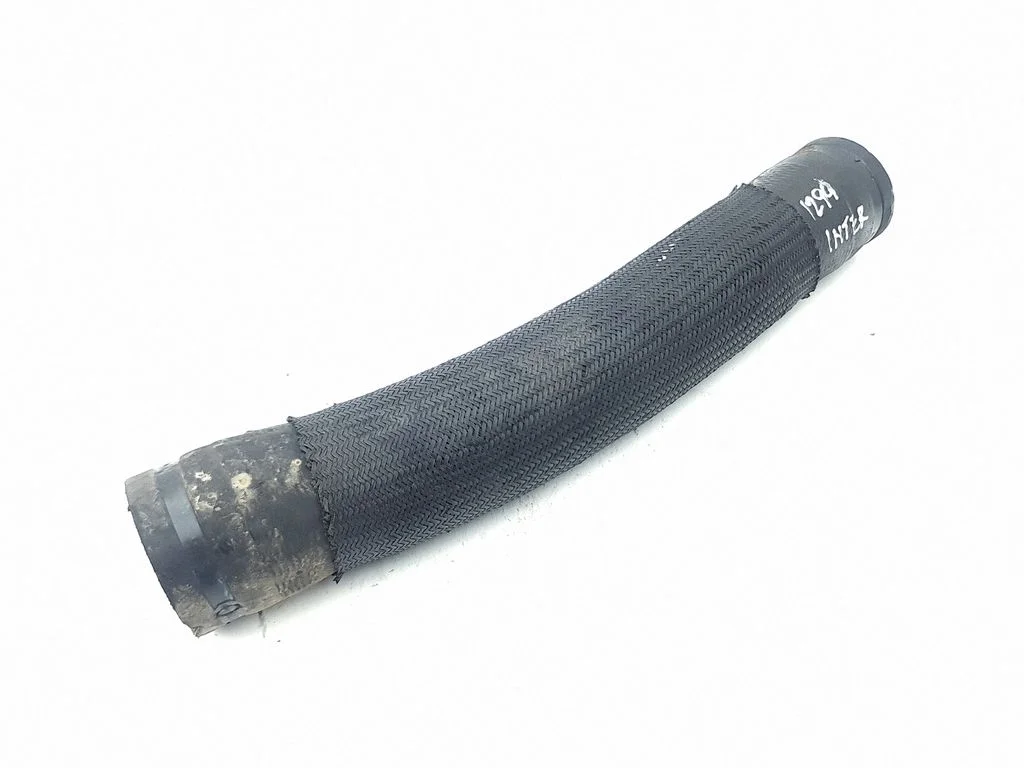 Intercooler hose/pipe