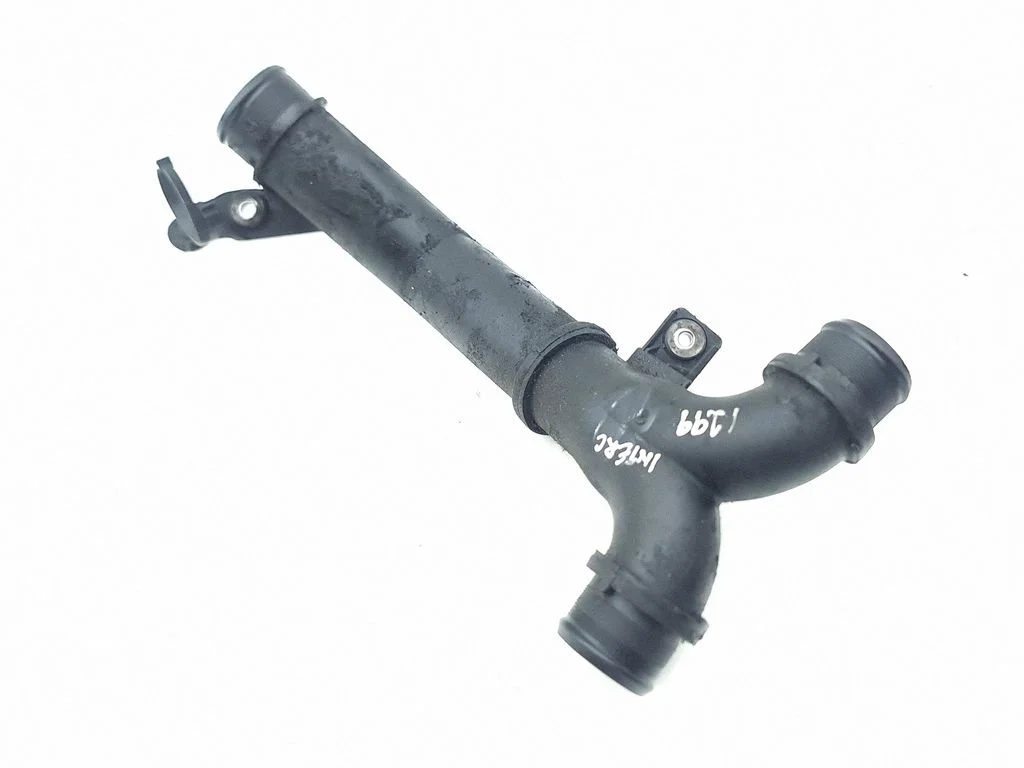 Intercooler hose/pipe