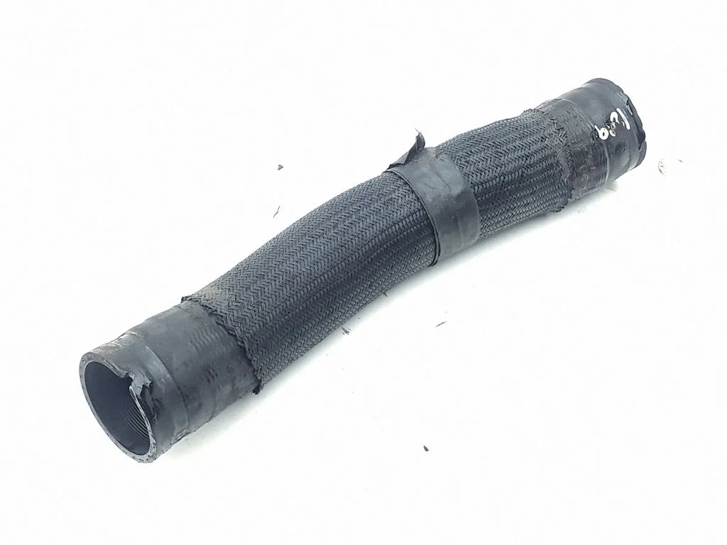 Intercooler hose/pipe