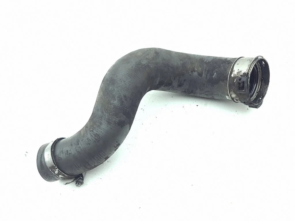 Intercooler hose/pipe