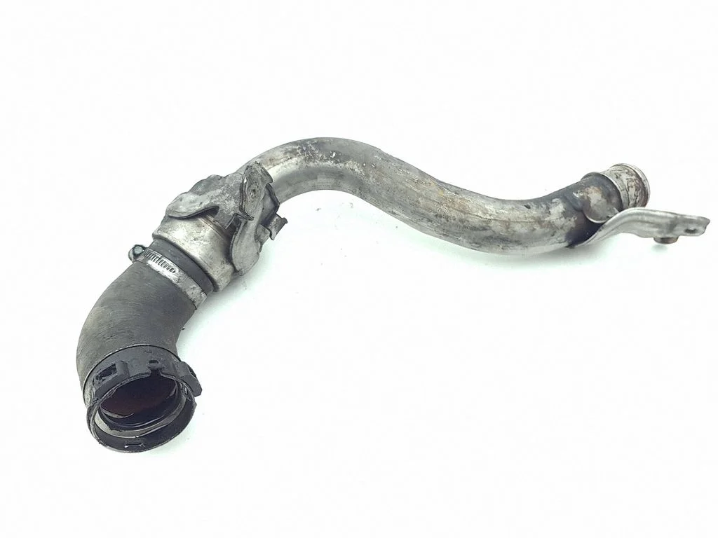 Intercooler hose/pipe