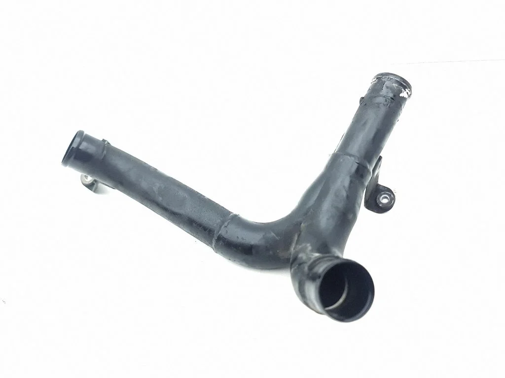 Intercooler hose/pipe