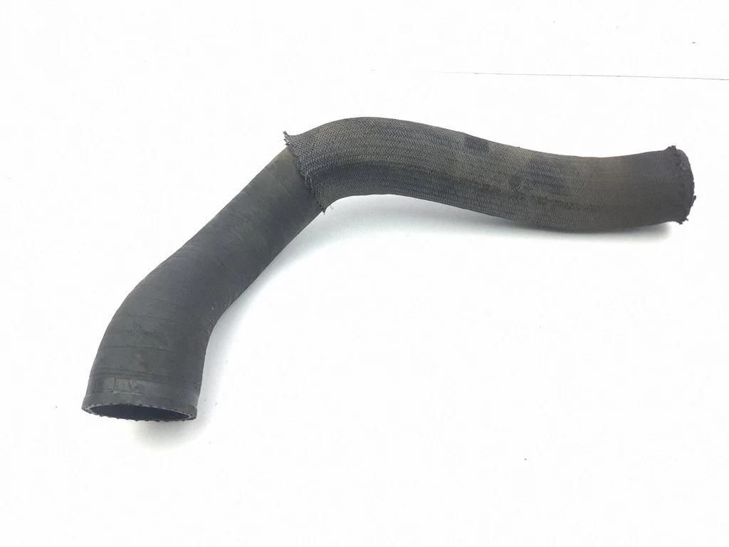 Intercooler hose/pipe