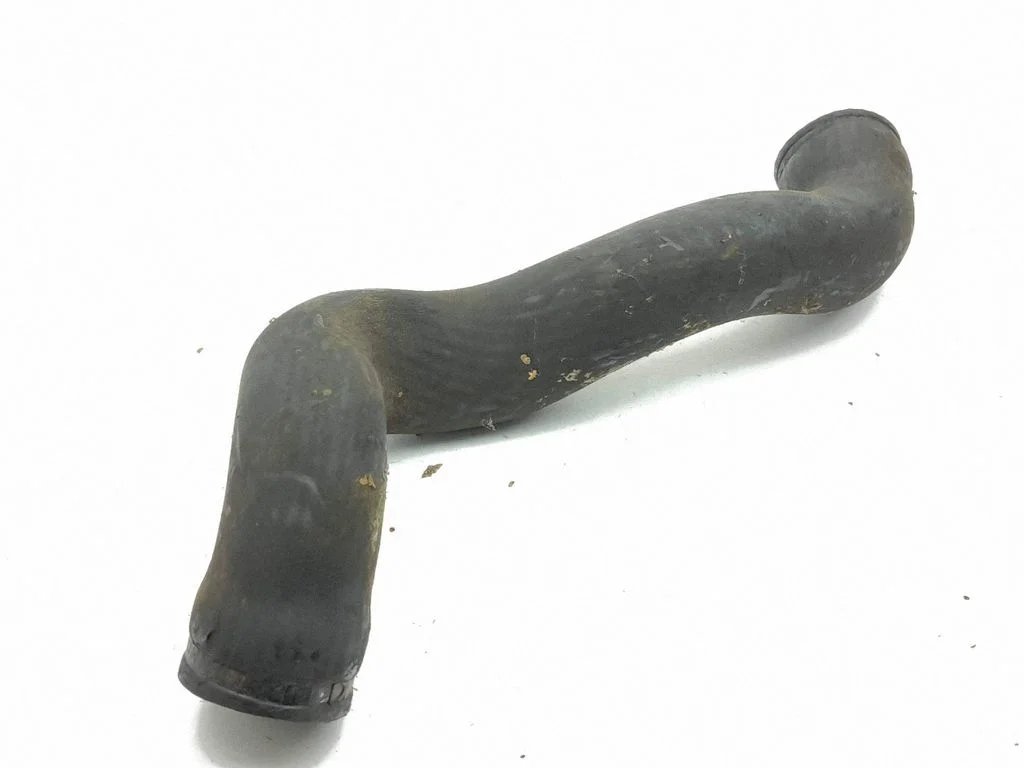 Intercooler hose/pipe
