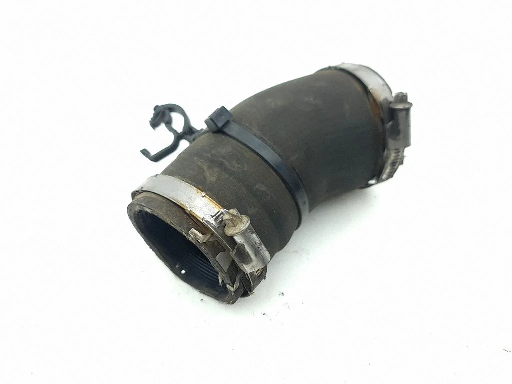 Intercooler hose/pipe GJ326K863AA