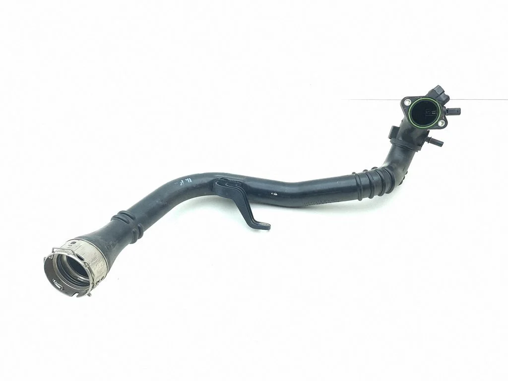 Intercooler hose/pipe 144606UB0B