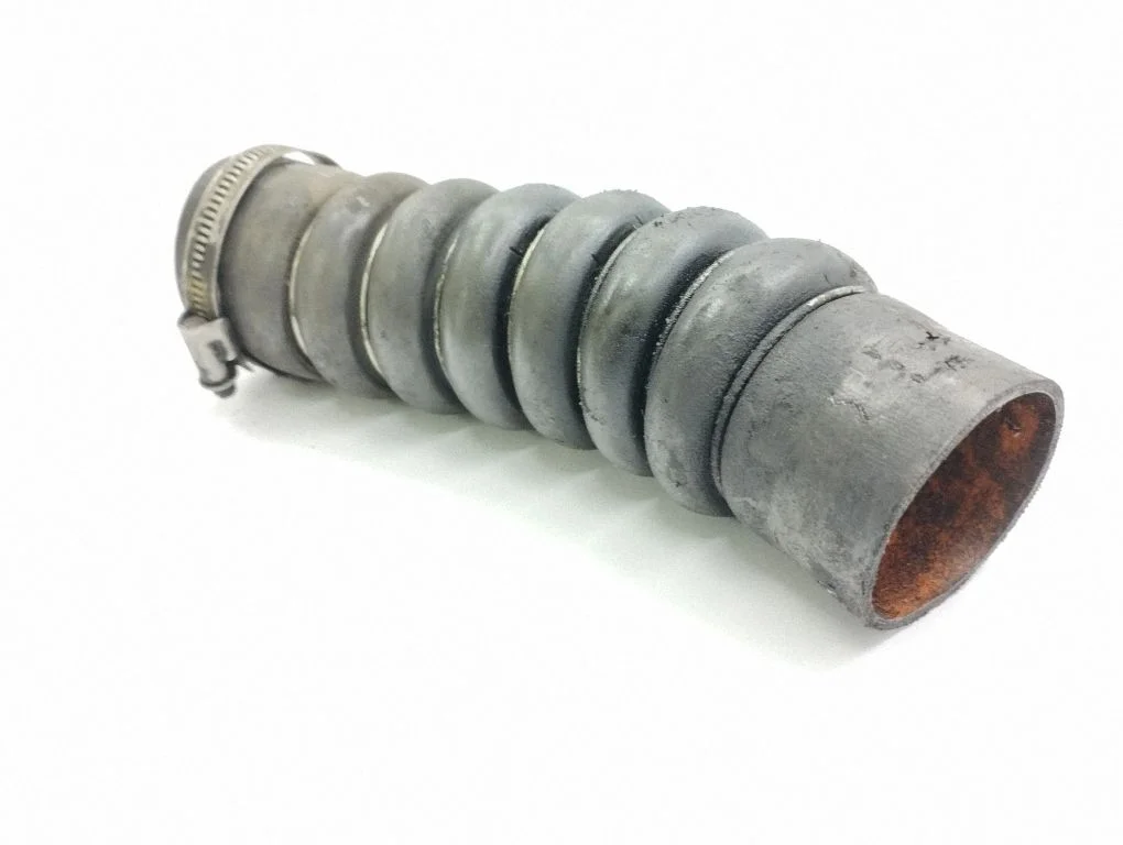 Intercooler hose/pipe