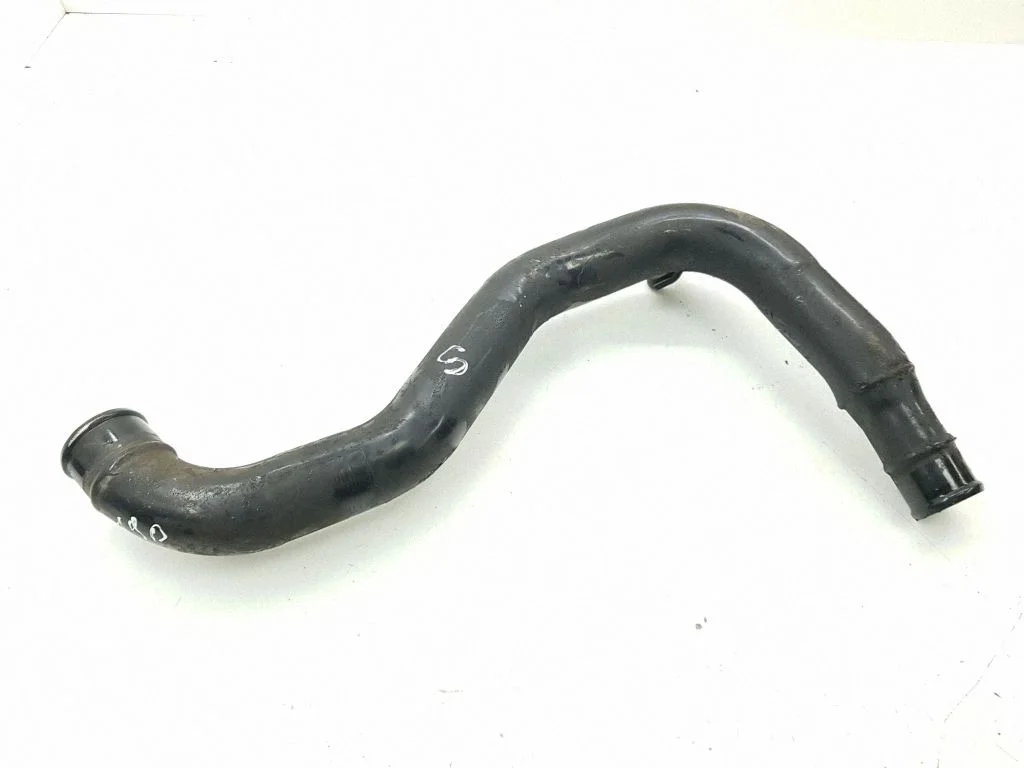 Intercooler hose/pipe