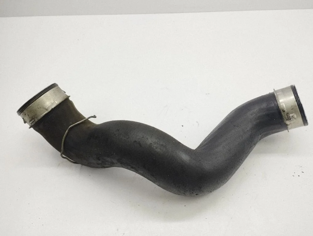 Intercooler hose/pipe