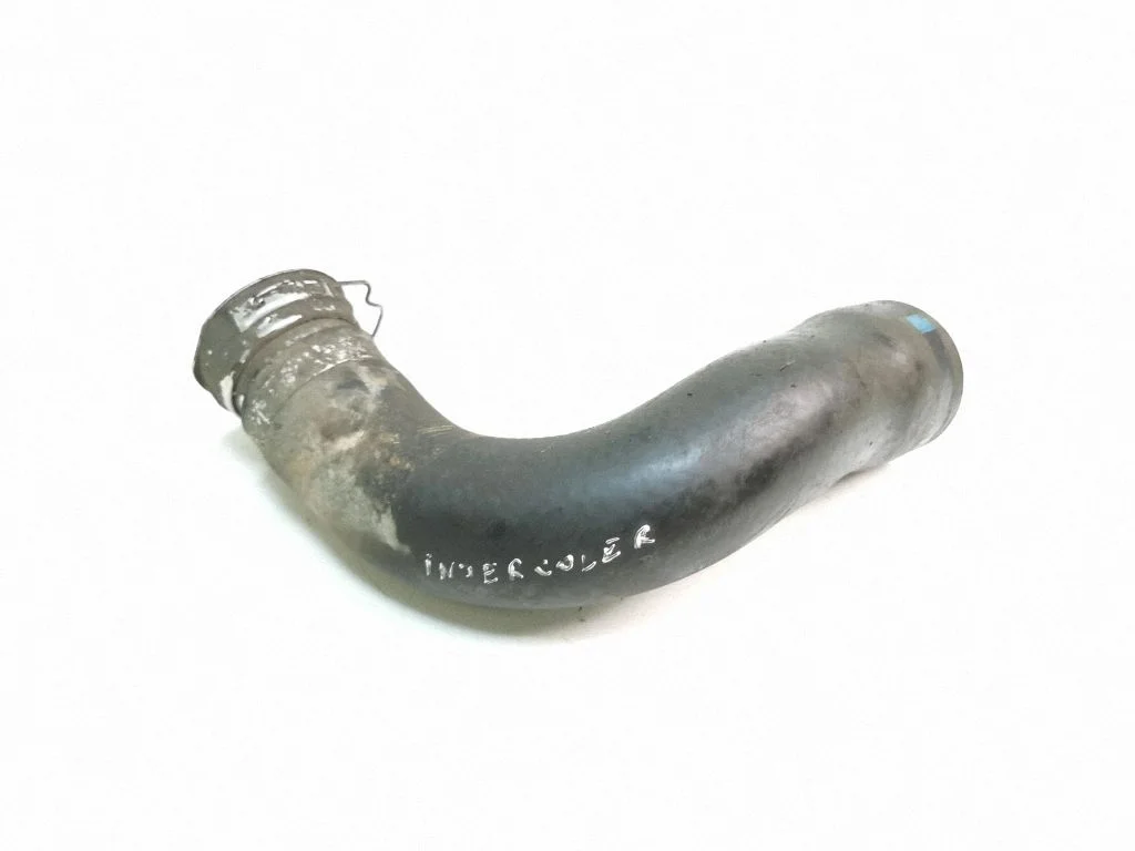 Intercooler hose/pipe