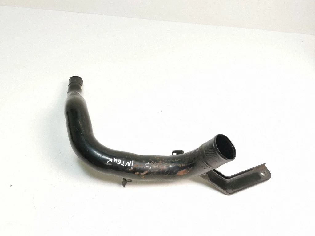 Intercooler hose/pipe