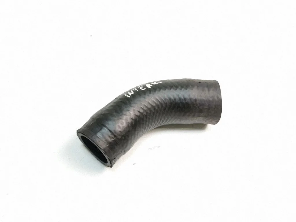 Intercooler hose/pipe