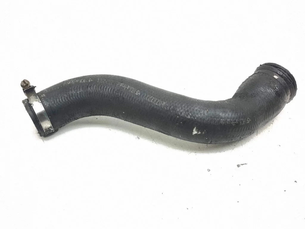 Intercooler hose/pipe