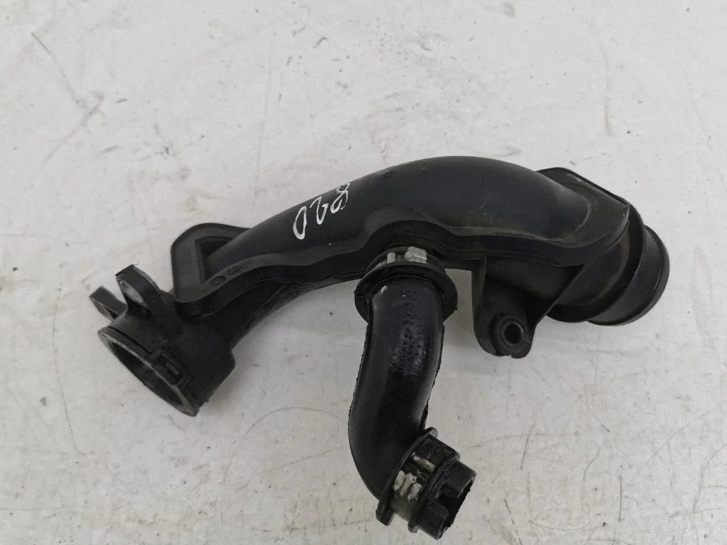 Intercooler hose/pipe DS739F805H