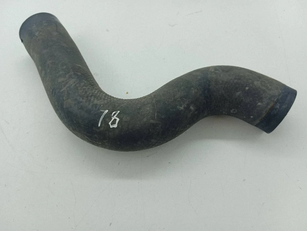 Intercooler hose/pipe