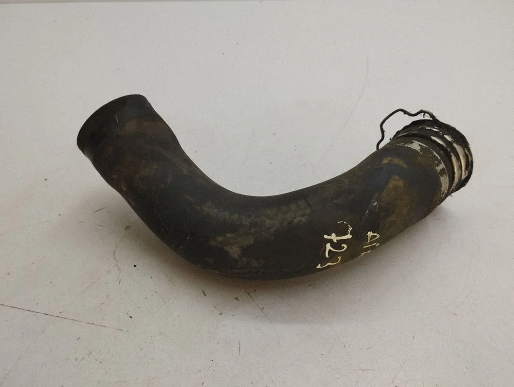 Intercooler hose/pipe