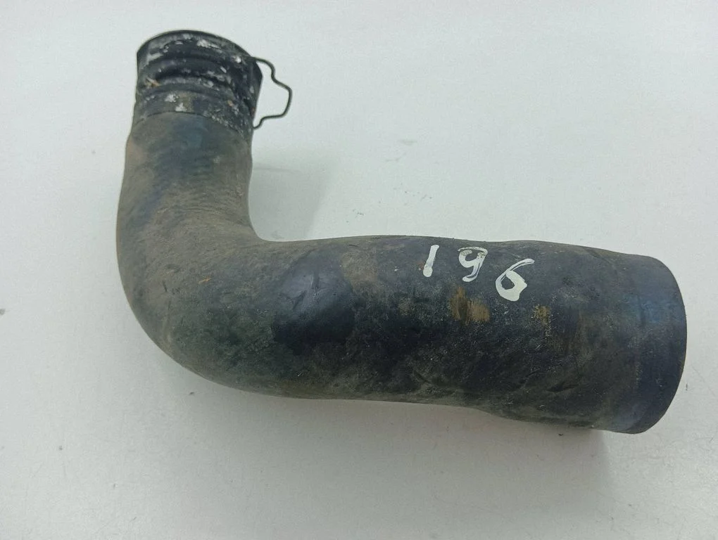 Intercooler hose/pipe