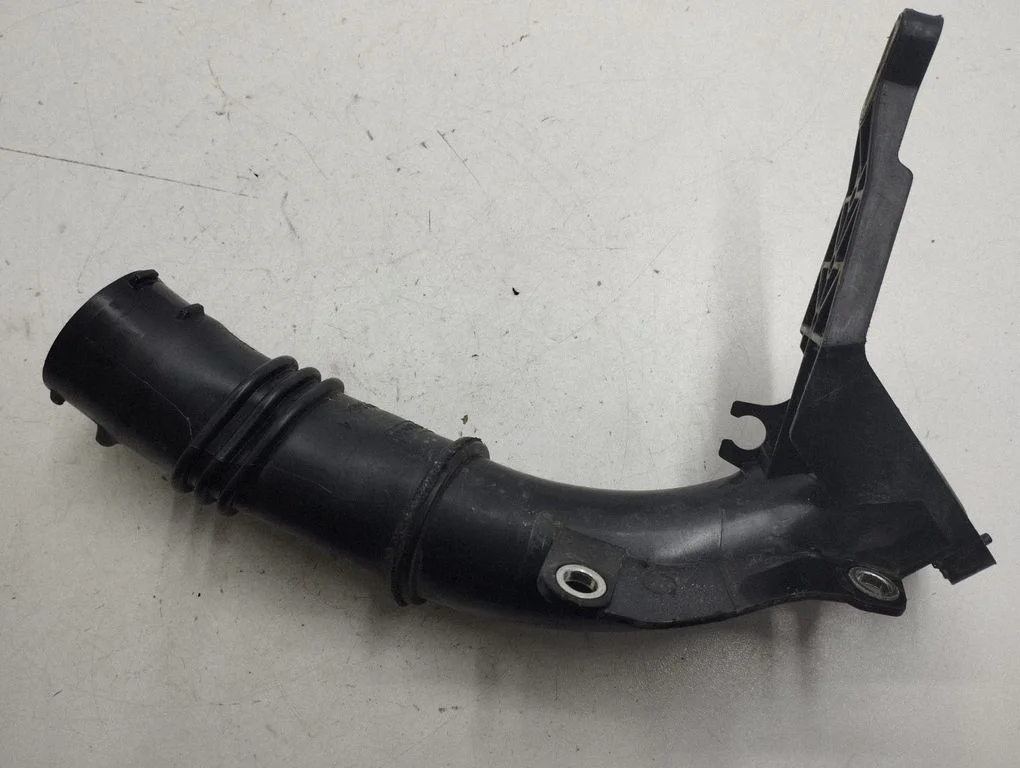 Intercooler hose/pipe
