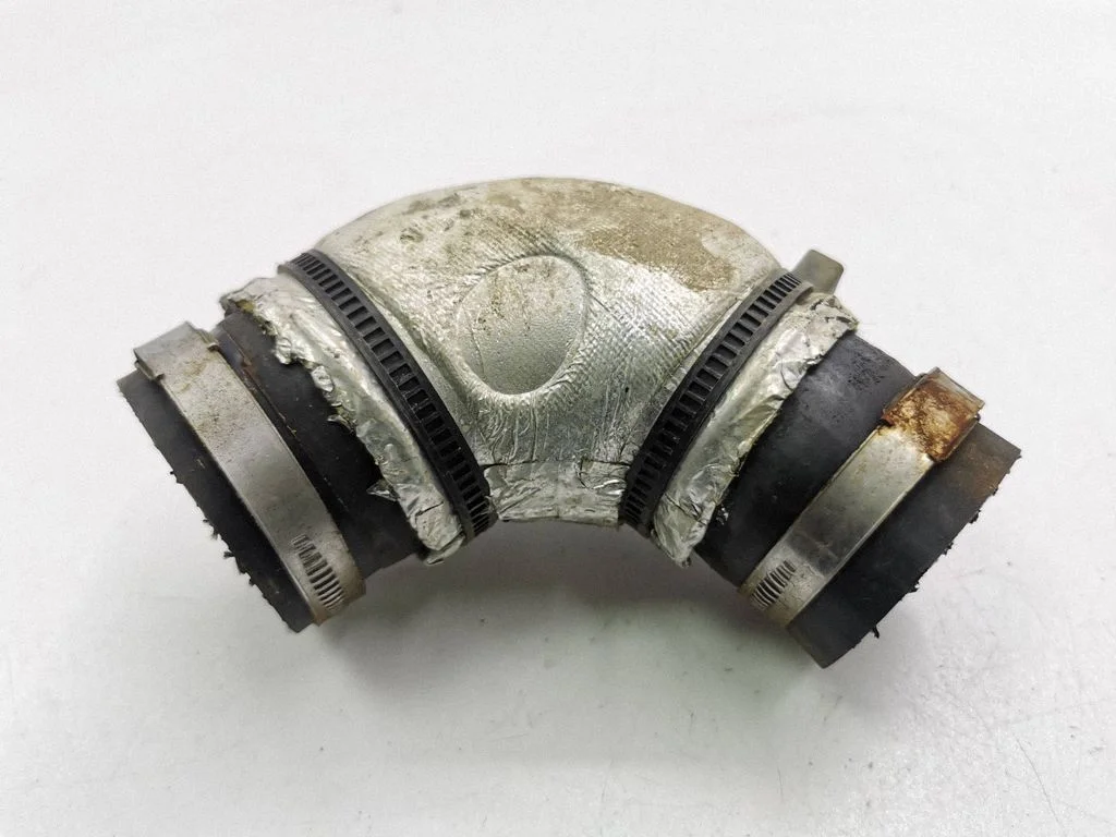 Intercooler hose/pipe