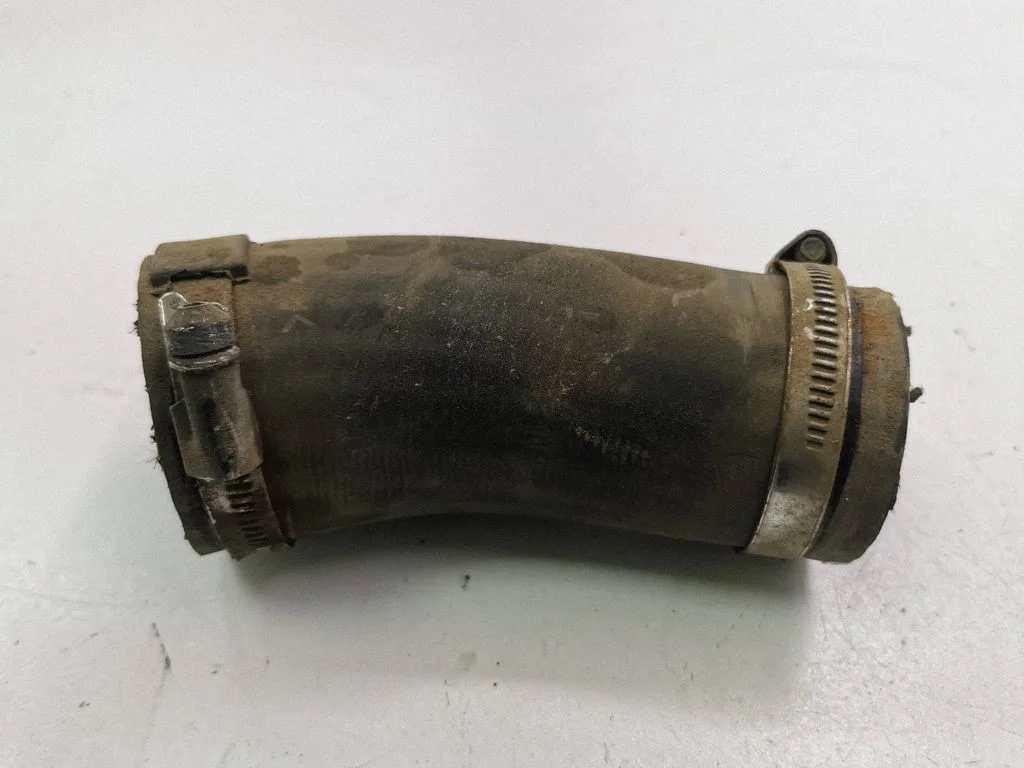 Intercooler hose/pipe 282642F051
