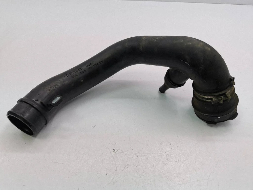 Intercooler hose/pipe R2AX13231