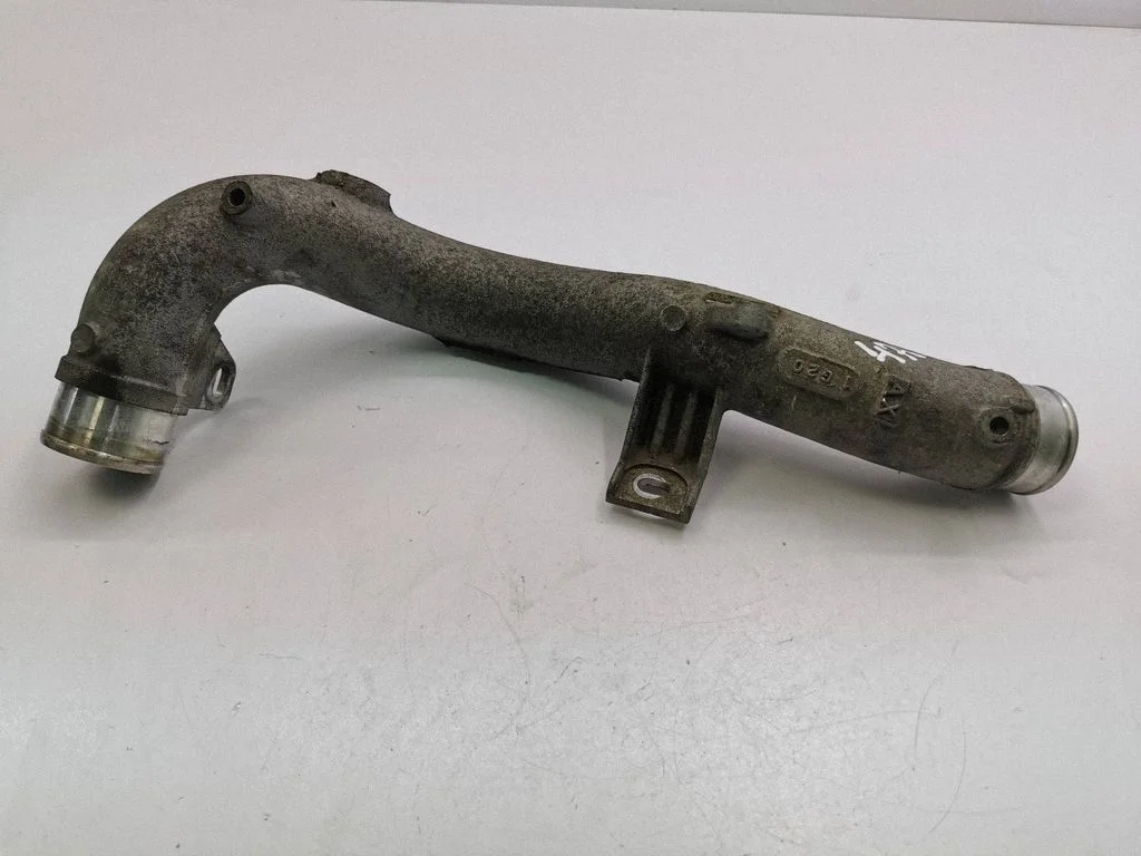 Intercooler hose/pipe