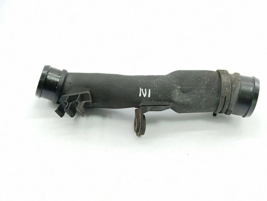 Intercooler hose/pipe 1C0145762J