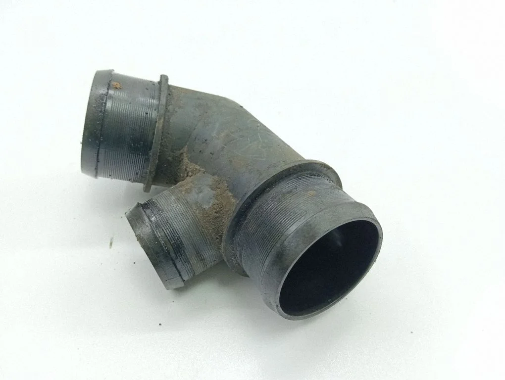 Intercooler hose/pipe