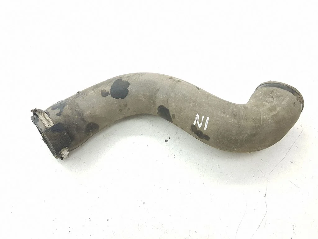 Intercooler hose/pipe