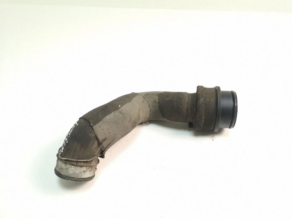 Intercooler hose/pipe