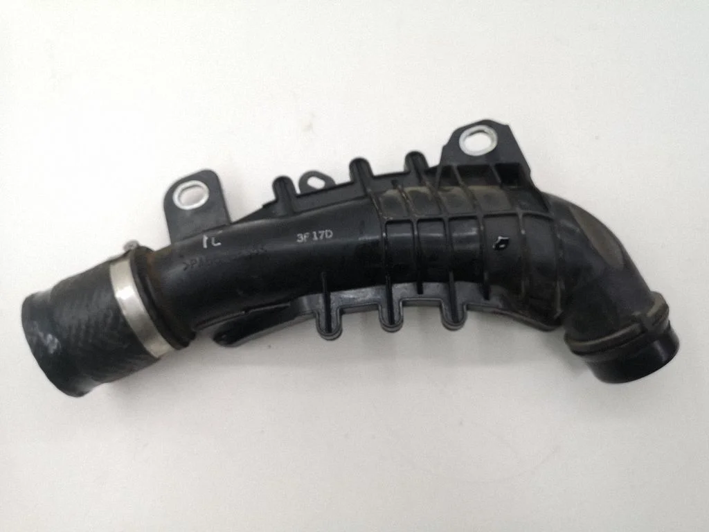 Intercooler hose/pipe