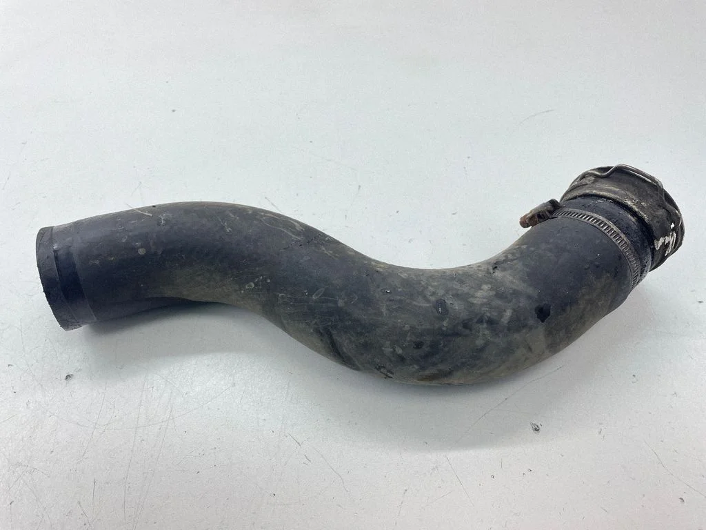 Intercooler hose/pipe