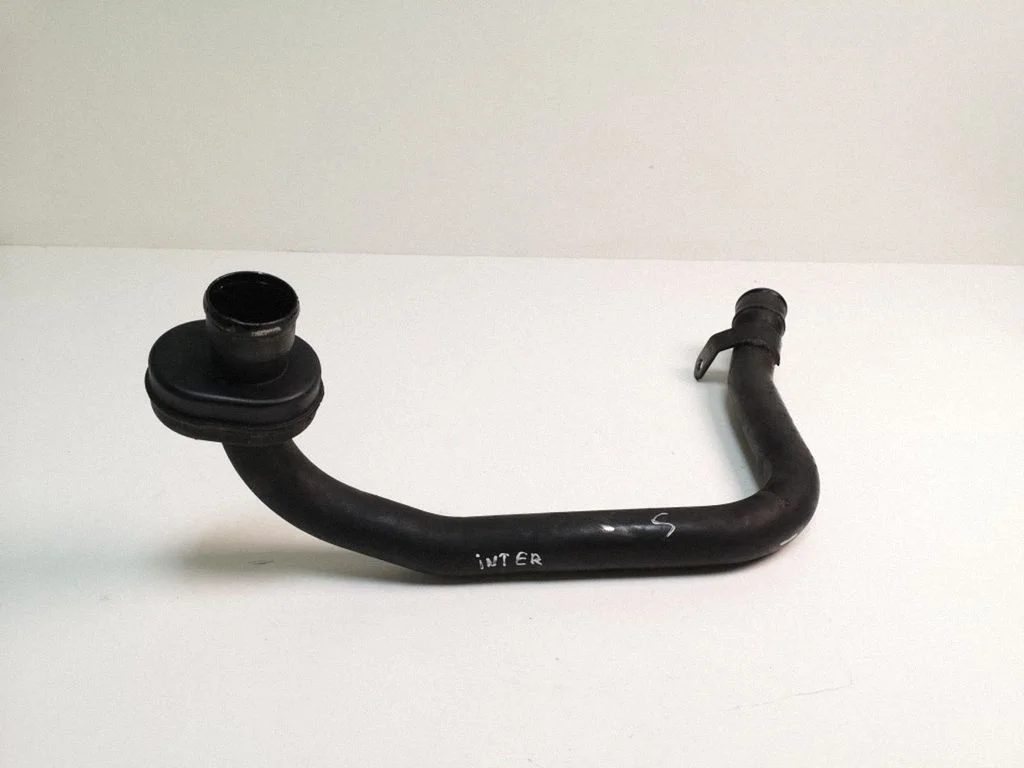 Intercooler hose/pipe