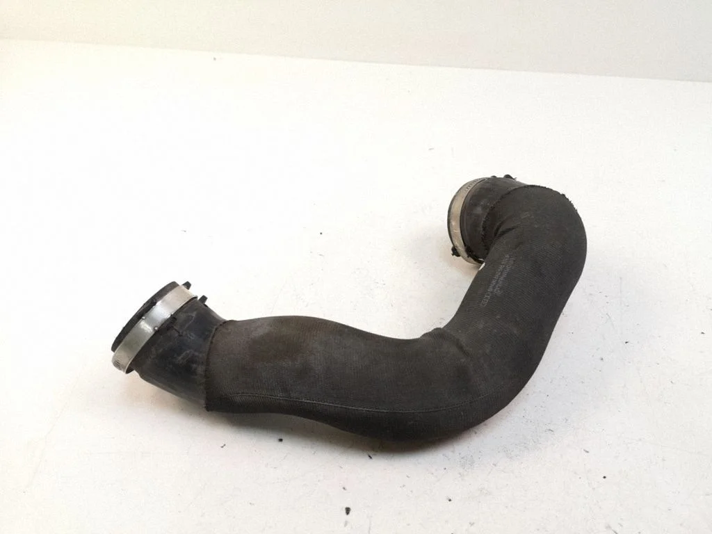 Intercooler hose/pipe 8K0145738P