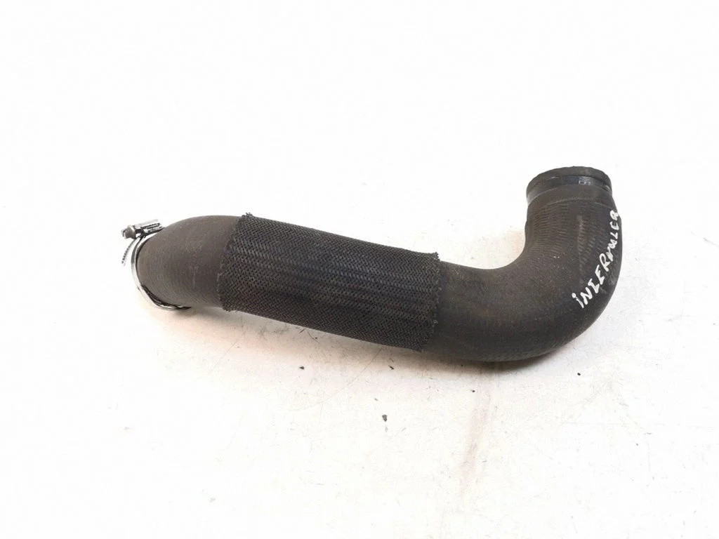 Intercooler hose/pipe