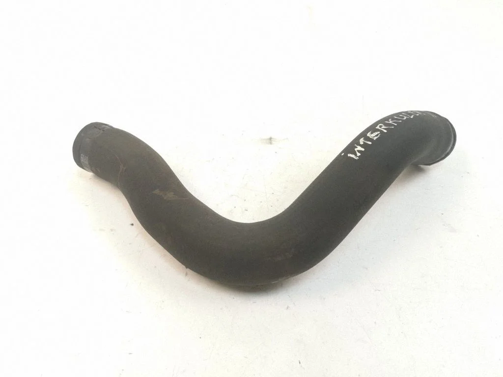 Intercooler hose/pipe