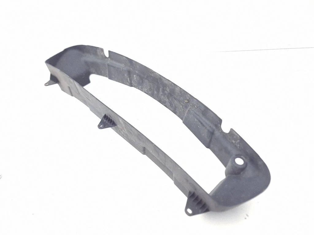 Intercooler air guide/duct channel 670009839