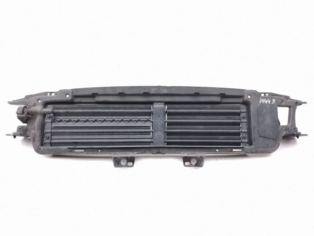 Intercooler air guide/duct channel 1136342XX